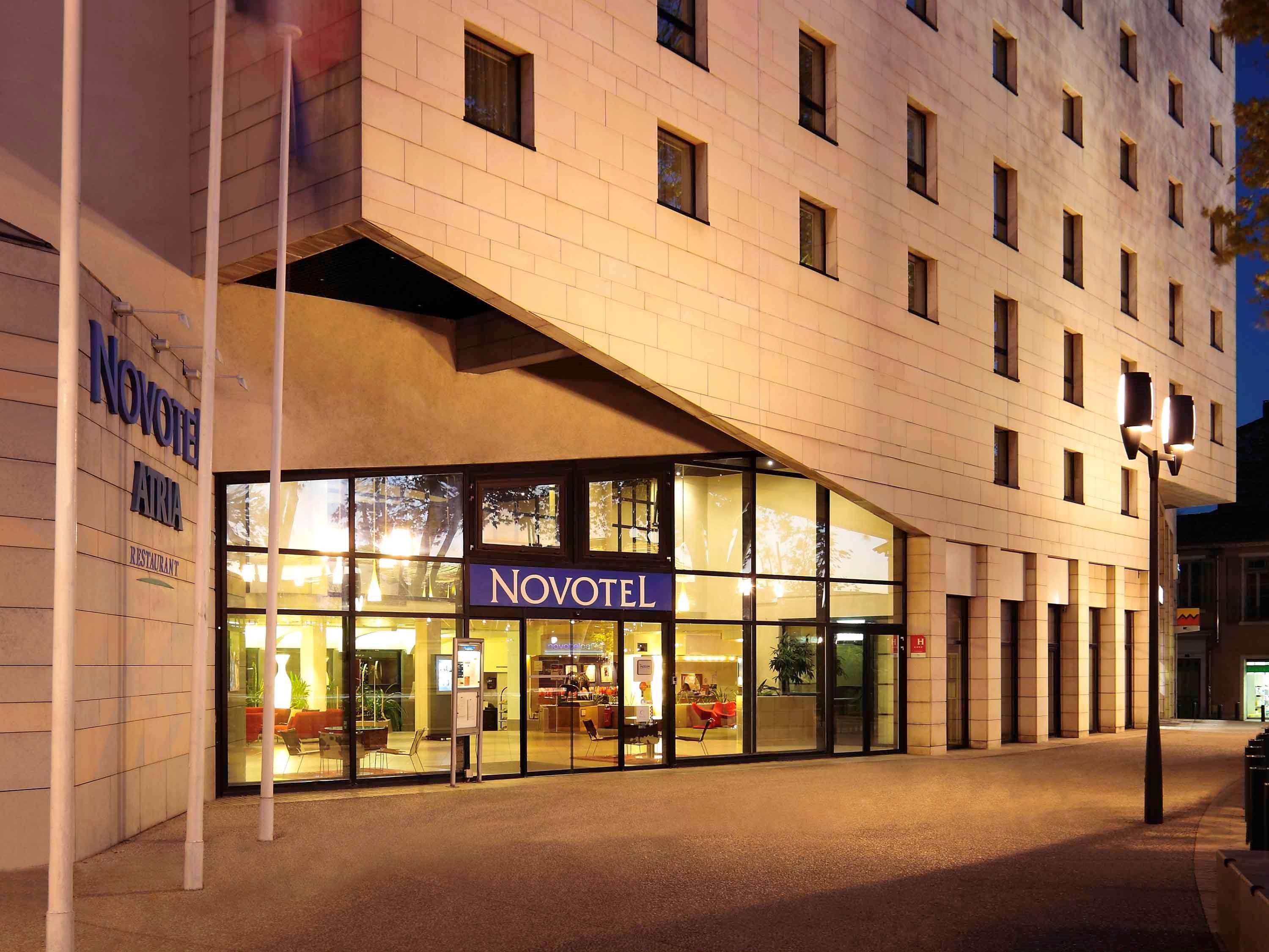 Novotel Atria Nimes Centre Ngoại thất bức ảnh