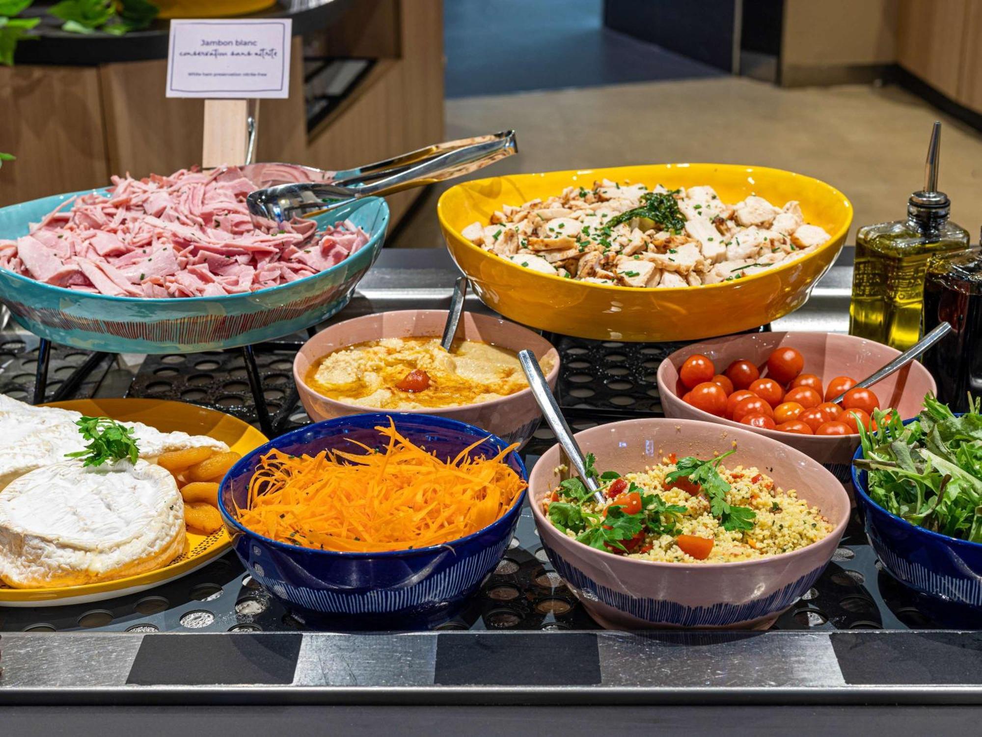 Novotel Atria Nimes Centre Ngoại thất bức ảnh